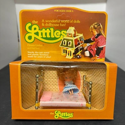 Muñeca Mattel #1790 The Littles Flossie 1980 y muebles de cama fundidos a presión en caja original Foto 1 de 4