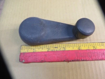 BIVELA VENTANA GRIS Foto 1 de 4