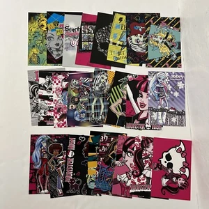 Monster High Fotokarten 4” x 6” - 24 Panini 2011 - keine doppelten - Bild 1 von 6