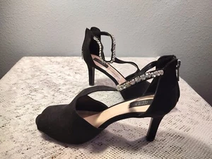 Jones NEW YORK Signature EVETTA BLACK 11M PEEP TOE RHINESTONE HIGH HEEL SANDAL - Picture 1 of 8