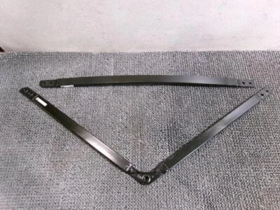 BMW G80 M3 Competition Genuine Front Tower Bar 8075000-05 8075011-06 / R12-028 Foto 1 de 4