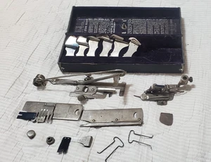 Antikes Nähmaschinenzubehör Johnston Ruffler + Tuck Marker + Säume - Bild 1 von 15