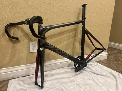 Time Skylon XL Rim Brake Carbon Frameset and accessories. - Image 1 of 4