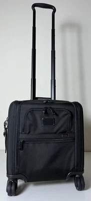 Tumi - Calzoncillo compacto pequeño de 4 ruedas - Alpha 3 - 1396921041 Foto 1 de 4