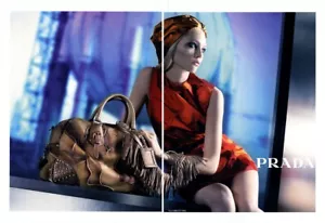 Prada Steven Meisel Sasha Pivovarova 2007 anuncio de revista de 2 páginas - Imagen 1 de 1