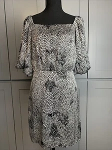 Lucy Paris Dress Womens Medium 10 Ballon Sleeve Bodeau Neck Blouson White Black - Picture 1 of 13