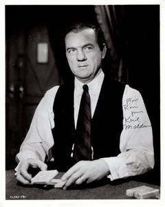 KARL MALDEN signiertes 8x10 THE CINCINNATI KID SHOOTER Foto - To Ron - Bild 1 von 2