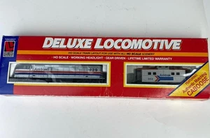Life-Like Amtrak Train Deluxe Loco 229 W/Matching Caboose 852 - Picture 1 of 20