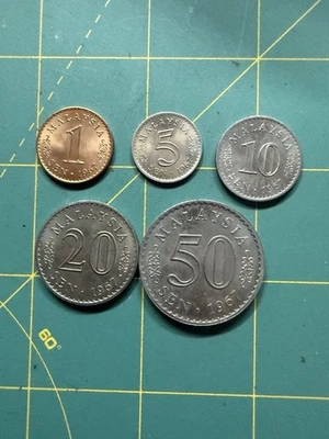 Malasia 1967 1, 5, 10, 20 y 50 Sen juego de monedas Foto 1 de 4