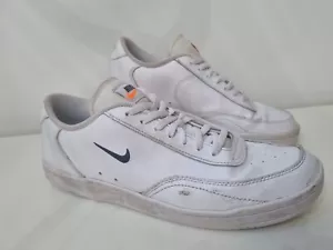 Nike Court Womens White Trainers Size UK 8/ US 10.5 - Imagen 1 de 12