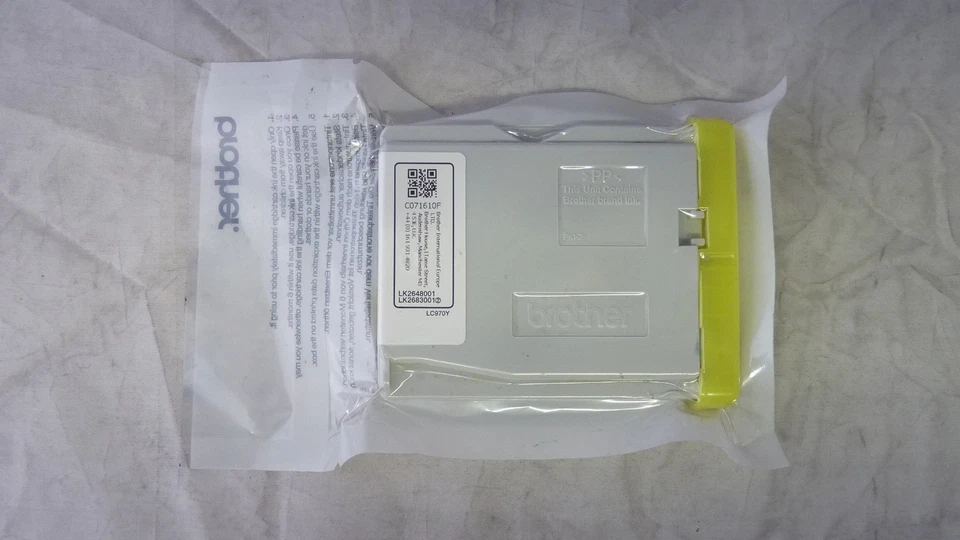 Original Brother LC970Y Tintenpatrone Yellow  für Brother MFC-235C Series - Bild 1 von 1