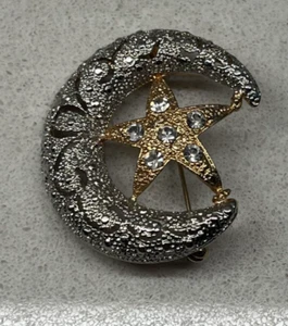 Crescent Moon and Star Brooch / Pinf Silver/Gold Color - Picture 1 of 2