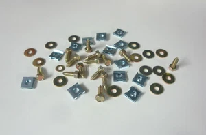 Schrauben Satz Kotflügel passend für Porsche 924 76-85 Fender Wing Bolt Set - Picture 1 of 2