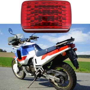Luz de freno trasera 25 LED para 88-00 Honda Africa Twin XRV750 650 - Imagen 1 de 13