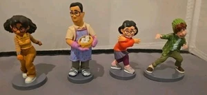 "Lote 4 figuras rojas giratorias de Disney adornos para pasteles 3"" Mirium Meilin Lee Priya Jin Lee" - Imagen 1 de 4