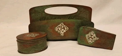 Juego de escritorio de 3 piezas de ley sobre bronce con pátina verde estilo artesanal Heintz  Foto 1 de 4