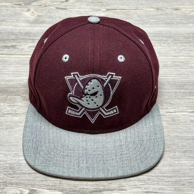 Gorra Anaheim Ducks Snap Back Talla Única NHL Hockey Mighty Ducks Nueva Era Foto 1 de 4