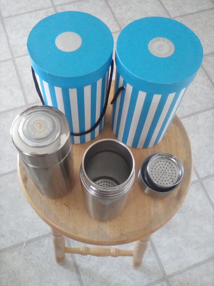 2 Alcalinizadores de água portáteis autênticos todos de aço AlkaPod com estojo de transporte - Imagem 1 de 2