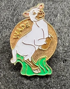 INSIGNIA PIN COLECCIONABLES WADE LAMB - Imagen 1 de 3