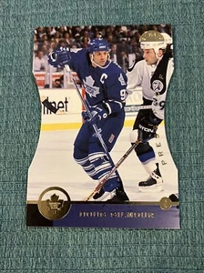 1996-97 Doug Gilmour Leaf Press Proofs Die-Cut #74 Toronto Maple Leafs - Picture 1 of 2