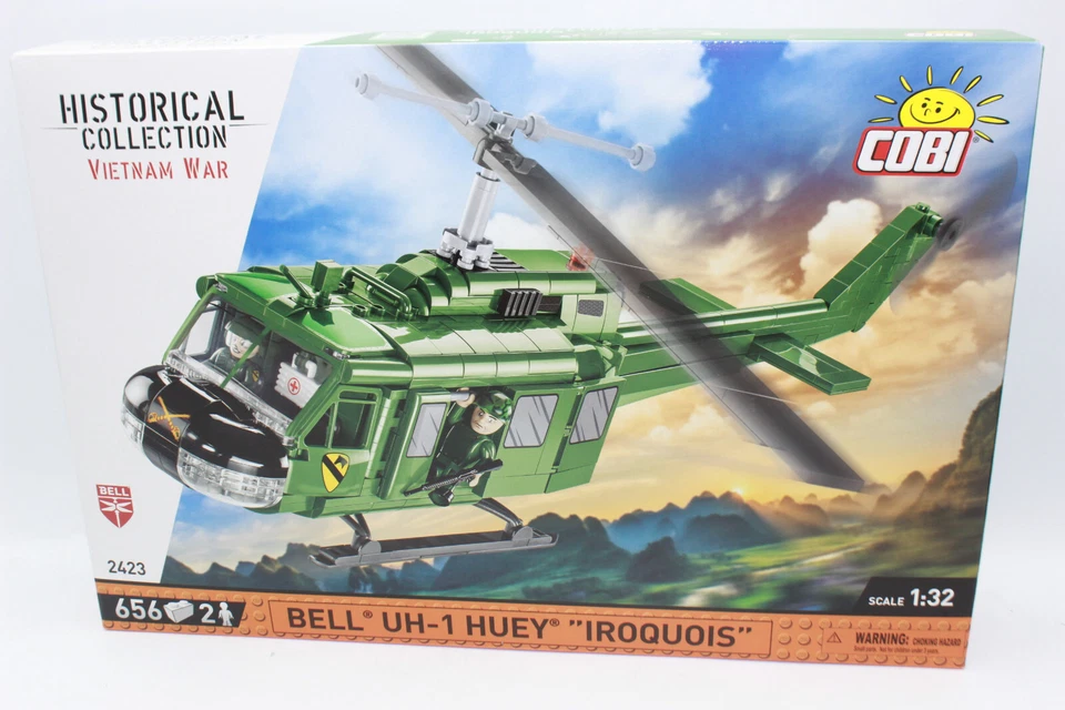 Blocos de construção Cobi 2423 Helicóptero Bell UH-1 Huey IROQUOIS 656 peças novo OVP - Imagem 1 de 4