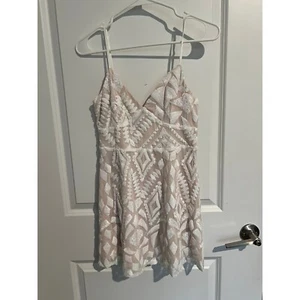 Superdown Dress NWT - White Sequin - Size M - Picture 1 of 5