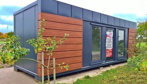 Container Bürocontainer Tiny Hous Gartenhaus 8x3m Heizung Lieferung Gratis - Bild 1 von 9