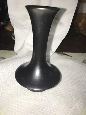 Jarrón Southwestern Black Bud esmalte Mirira Foto 1 de 4