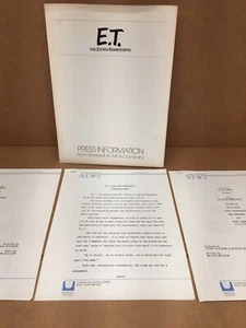 1983 ORIGINAL E.T. "THE EXTRA-TERRESTRIAL"  MOTION PICTURE PRESS INFORMATION KIT - Picture 1 of 15