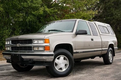 Chevrolet C/K 1500 1998 *Silverado 1500* *Z71 4x4* *Cabina externa* *West Coast T Foto 1 de 4