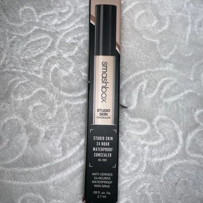 Smashbox Studio Skin Concealer 24 Hours Waterproof - Fair - Image 1 of 4
