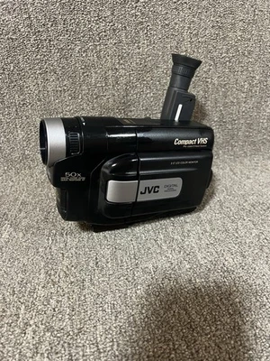 JVC GR-AXM210 VHS Camcorder, No Battery Untested Parts Only - Image 1 of 4