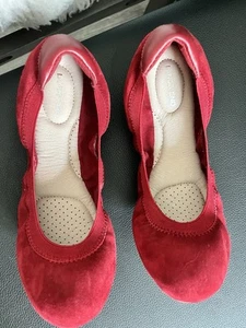 Lands End Women's Sz 7 B Comfort Slip On Fabric Ballet Flats Burgundy Red - Picture 1 of 7