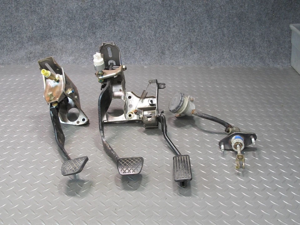 96-97 HONDA DEL SOL S MT MANUAL ACELERADOR DE GAS EMBRAGUE FRENO PEDAL CILINDRO JUEGO OEM Foto 1 de 4