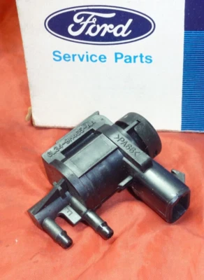 Novo OEM Ford 2006-2020 F150 Cubo de Bloqueio Solenóide Frontal Controle de Vácuo - Imagem 1 de 2