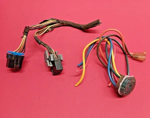 1997 - 2005 Chevy Chevrolet Olds HVAC Climate Control Unit 22718118 - PIGTAILS - Picture 1 of 6