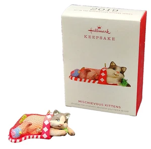 2019 Hallmark Mischievous Kittens Ornament Christmas Ornament Holiday Cat 21st - Picture 1 of 13