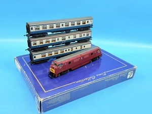 LIMA L149966 'OO' GAUGE CLASS 42 & 3X BR COACHES PACK (NON RUNNER FOR REPAIRS) - Picture 1 of 6