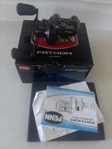Penn Fathom 300 Model FTH300LPHS Low Profile Baitcastrolle, Neu mit Karton. RH - Bild 1 von 22