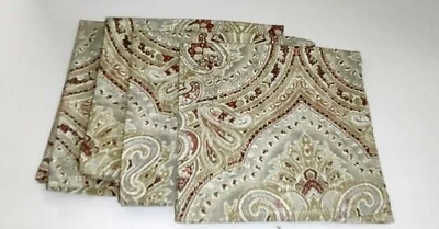 Waterford Fine Linens Paisley Style Napkins Beige Green Brown W-C Home Fashions - Image 1 of 4