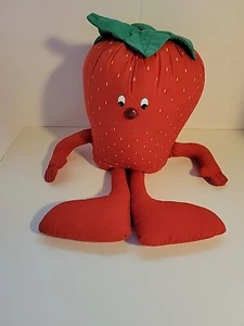 Suzie Q Strawberry 1984 Hallmark 18" Vintage - Picture 1 of 9