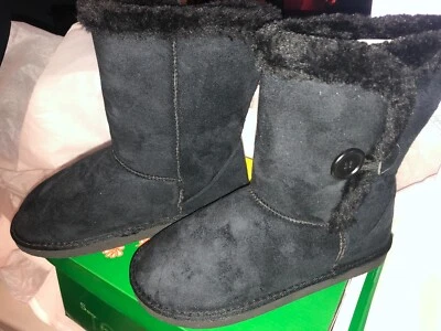 Women Size 6 Casual Cozy Button Flat Heel Faux Fur Mid Calf Winter Boot Shoe NEW - Image 1 of 4