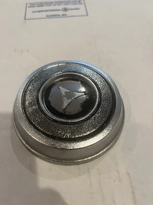 1967 道奇飞镖角帽 Mopar 1970 - 1975 卡车/货车喇叭纽扣内部 — 第 1/4 张图片