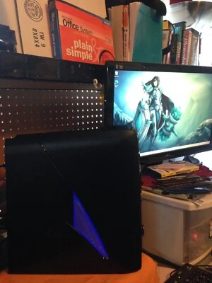 Alienware x51 R3, 500GB, 8GB RAM, i5-6400, GeForce GTX 970M, W10H, Grado B+ Foto 1 de 4