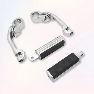 1 1/4 Angled Highway Footpegs For Harley Dyna Softail Touring Street Glide - Picture 1 of 4