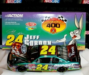 2001 Action #24 Jeff Gordon Dupont ~Looney Tunes~ Chromalusion Monte Carlo 1/24 - Picture 1 of 6
