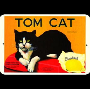 Letrero de metal de lata de gato de colección 12x8 marca Tom gato naranjas hundidas arte negro blanco - Imagen 1 de 2
