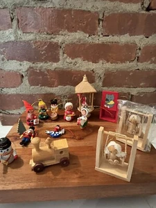Lote 13 adornos de madera vintage de Navidad - Imagen 1 de 13