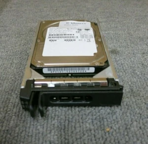 Fujitsu MAY2073RC CA06681-B26400SU 73GB 10000RPM 16MB 2.5" SAS Internal HDD - Picture 1 of 7