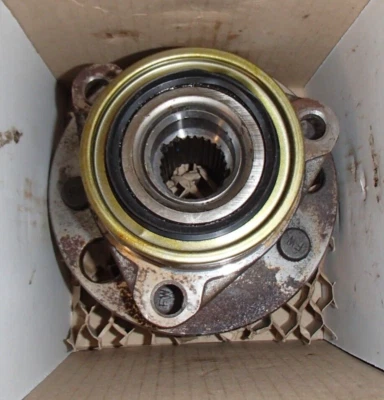 1986 Cadillac Seville Hub Assembly - Image 1 of 3